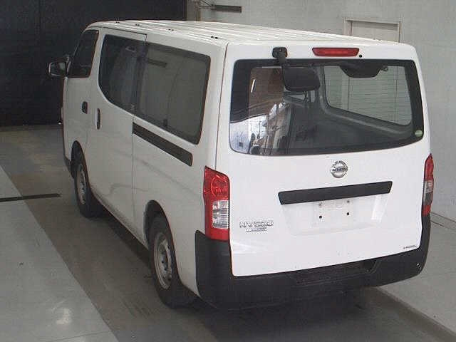 NISSAN CARAVAN VAN 2017