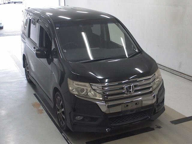 HONDA STEP WAGON 2012