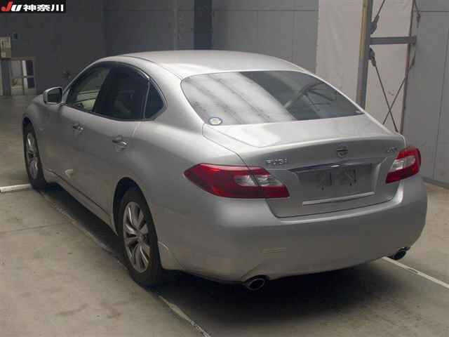 NISSAN FUGA 2014