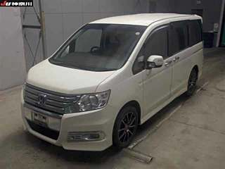 HONDA STEP WAGON 2012