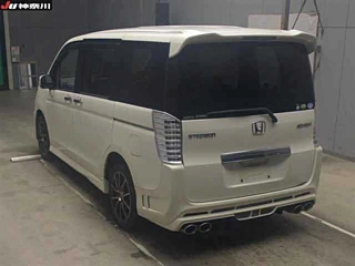 HONDA STEP WAGON 2012