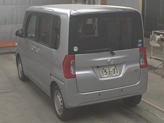 DAIHATSU TANTO 2018