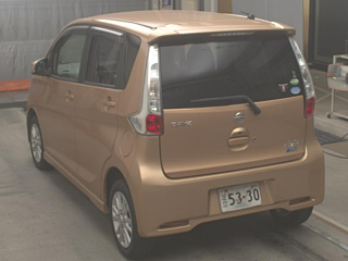 NISSAN DAYZ 2015