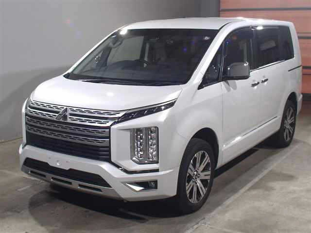 MITSUBISHI DELICA D5 2023