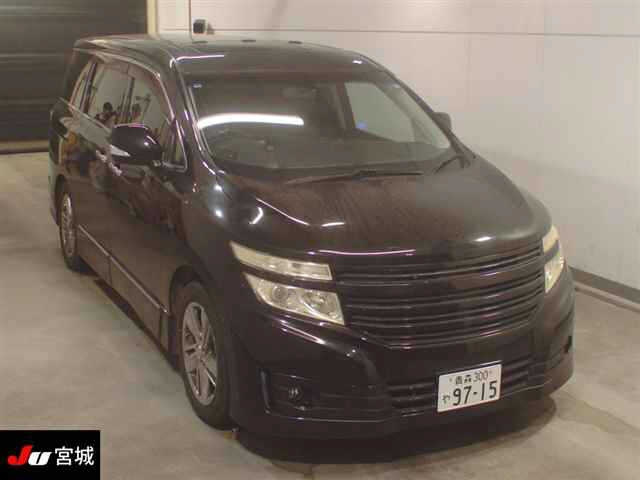 NISSAN ELGRAND 2011