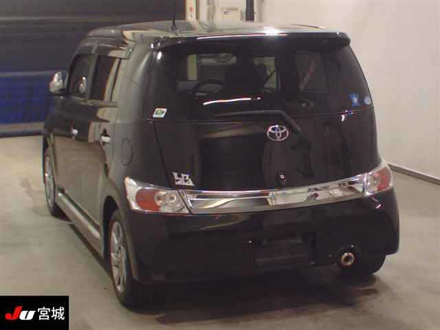 TOYOTA BB 2015