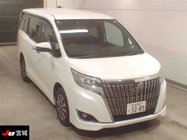 TOYOTA ESQUIRE 2018