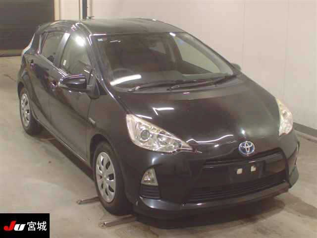 TOYOTA AQUA 2014