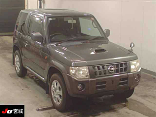 NISSAN KIX 2009