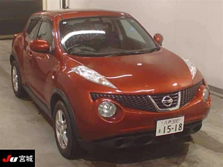 NISSAN JUKE 2011