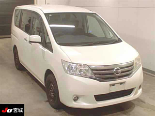 NISSAN SERENA 2012