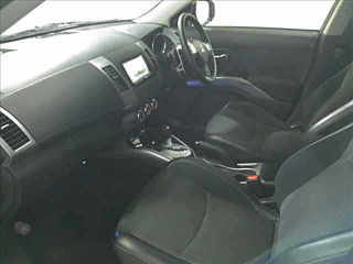 MITSUBISHI OUTLANDER 2012