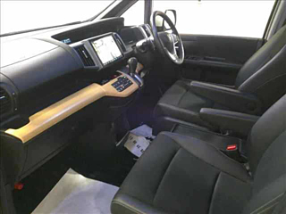 HONDA STEP WAGON 2013