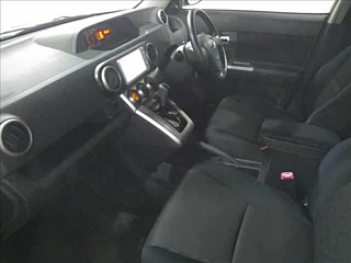 TOYOTA COROLLA RUMION 2010
