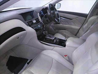 NISSAN FUGA 2012
