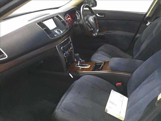 NISSAN TEANA 2010