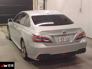 TOYOTA CROWN 2019
