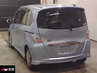 HONDA FREED 2012