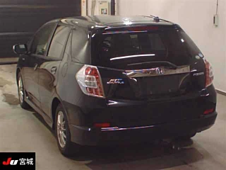 HONDA FIT SHUTTLE 2014