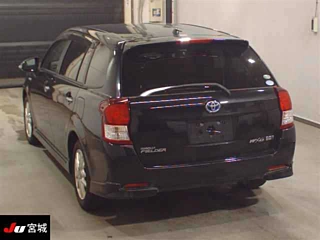 TOYOTA COROLLA FIELDER 2015