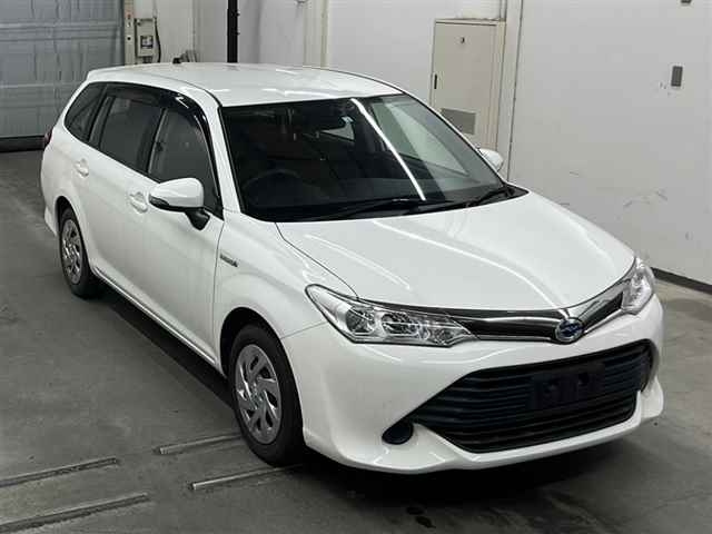TOYOTA COROLLA FIELDER 2016