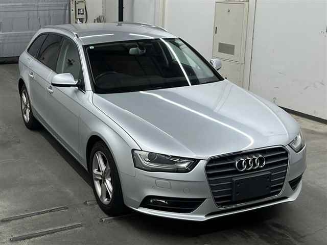 AUDI A4 2014