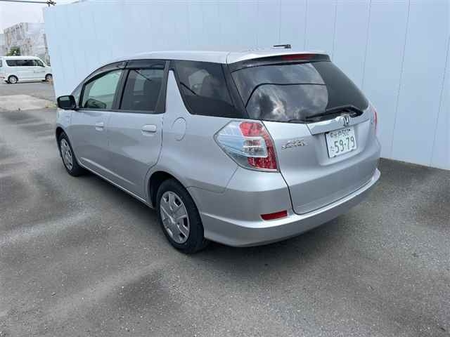 HONDA FIT SHUTTLE 2015