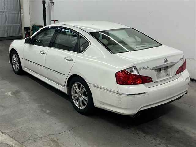 NISSAN FUGA 2008