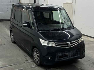 NISSAN ROOX 2012