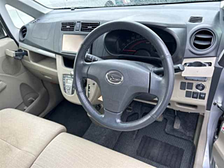 DAIHATSU MOVE 2013