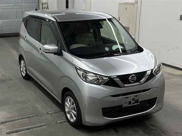 NISSAN DAYZ 2022