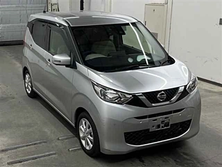 NISSAN DAYZ 2022