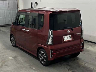 DAIHATSU TANTO 2019