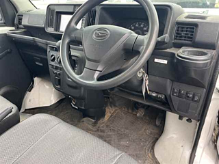 DAIHATSU HIJET VAN 2021