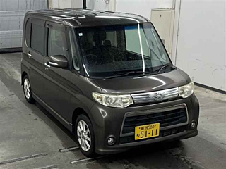 DAIHATSU TANTO 2011