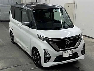 NISSAN ROOX 2020