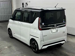 NISSAN ROOX 2020