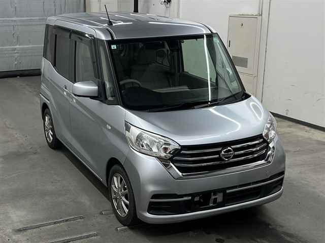NISSAN DAYZ ROOX 2017