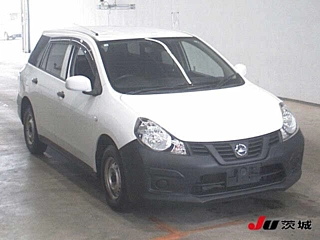 NISSAN AD 2020
