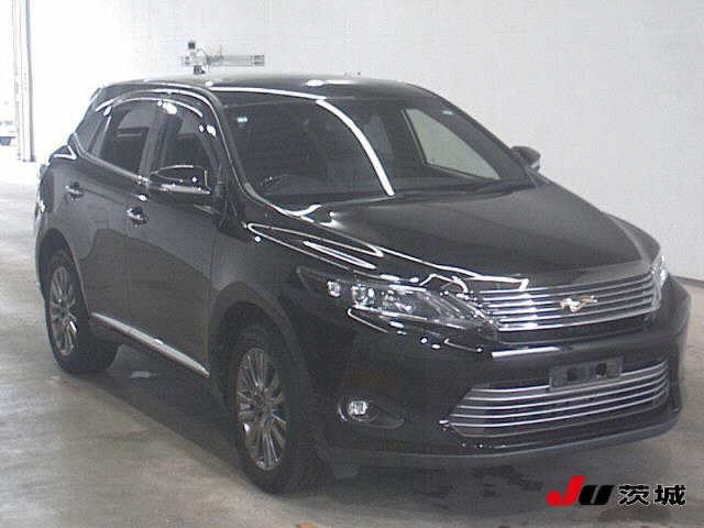 TOYOTA HARRIER 2016