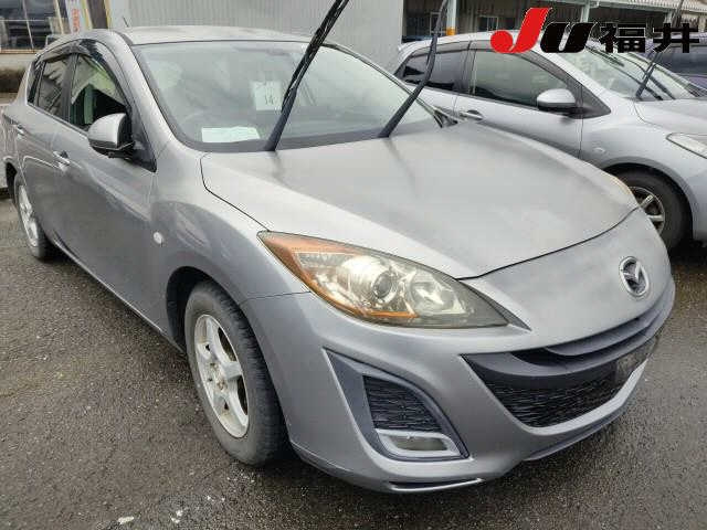 MAZDA AXELA 2009