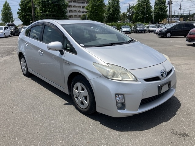 TOYOTA PRIUS 2010