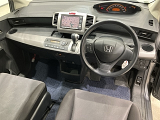 HONDA FREED 2010