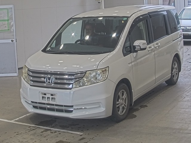 HONDA STEP WAGON 2012