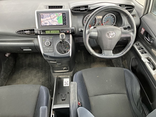 TOYOTA WISH 2009