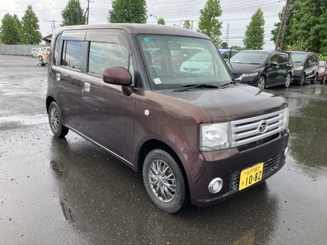 DAIHATSU MOVE CONTE 2015