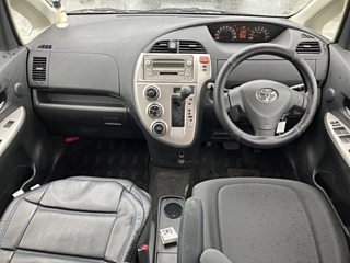 TOYOTA RACTIS 2010