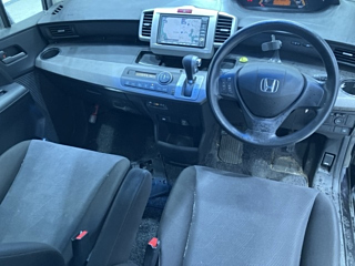 HONDA FREED 2010