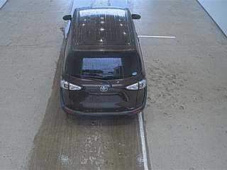 TOYOTA SIENTA 2017