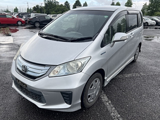 HONDA FREED 2013